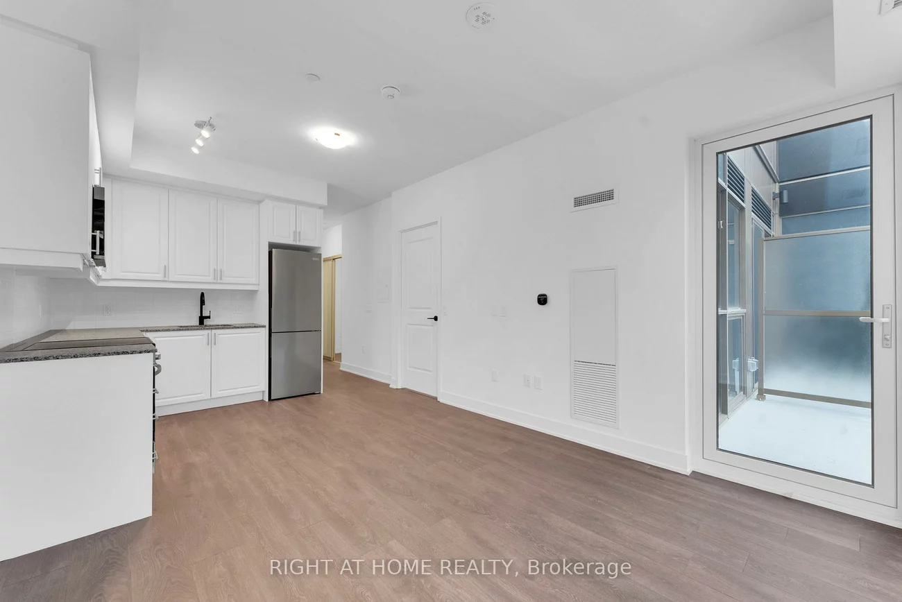 2343, Khalsa, 1022 - WT West Oak Trails, Oakville