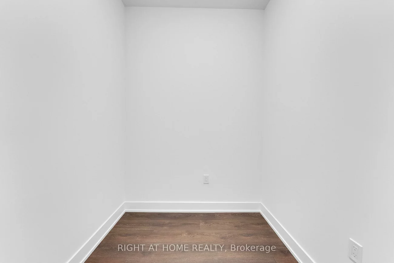 2343, Khalsa, 1022 - WT West Oak Trails, Oakville