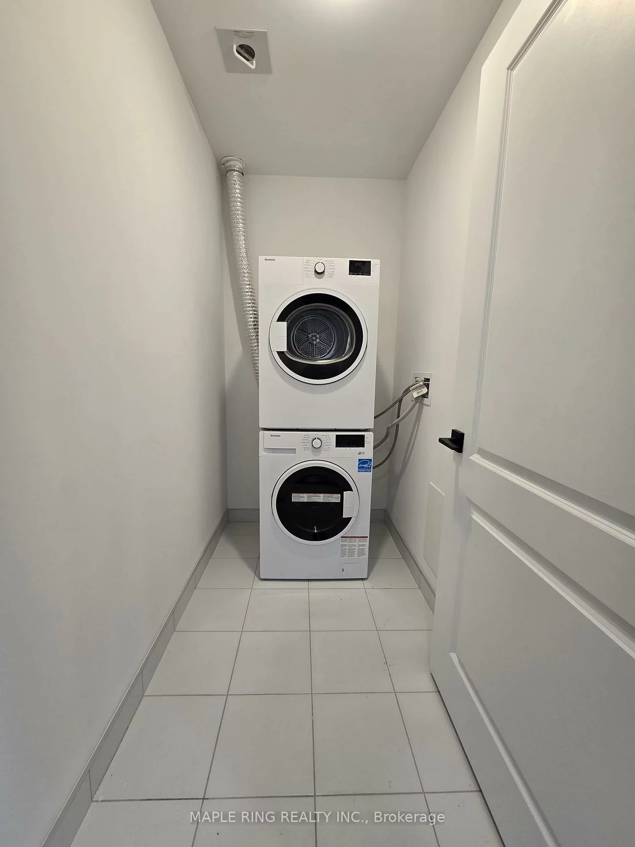 2489, Taunton, 1015 - RO River Oaks, Oakville