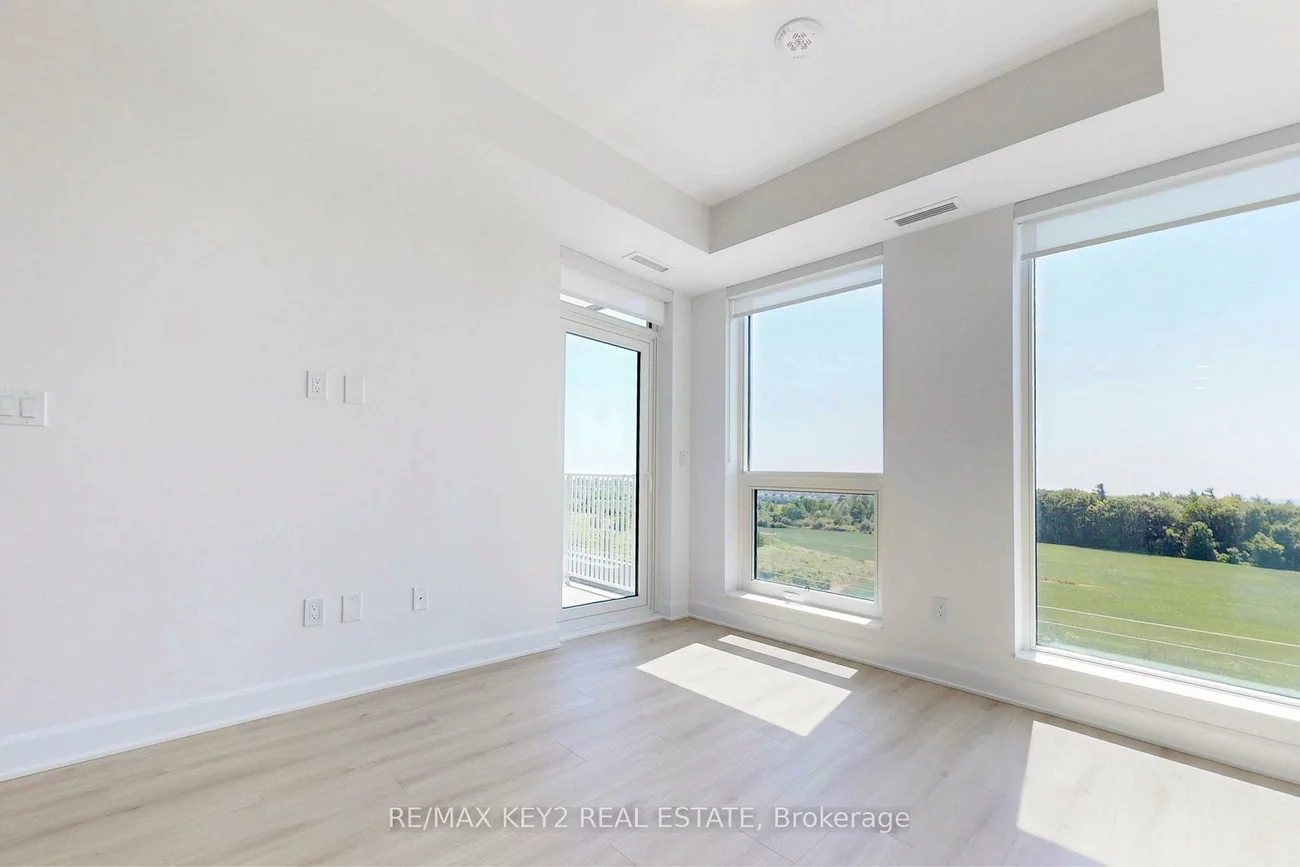 3240, William Colston, 1010 - JM Joshua Meadows, Oakville