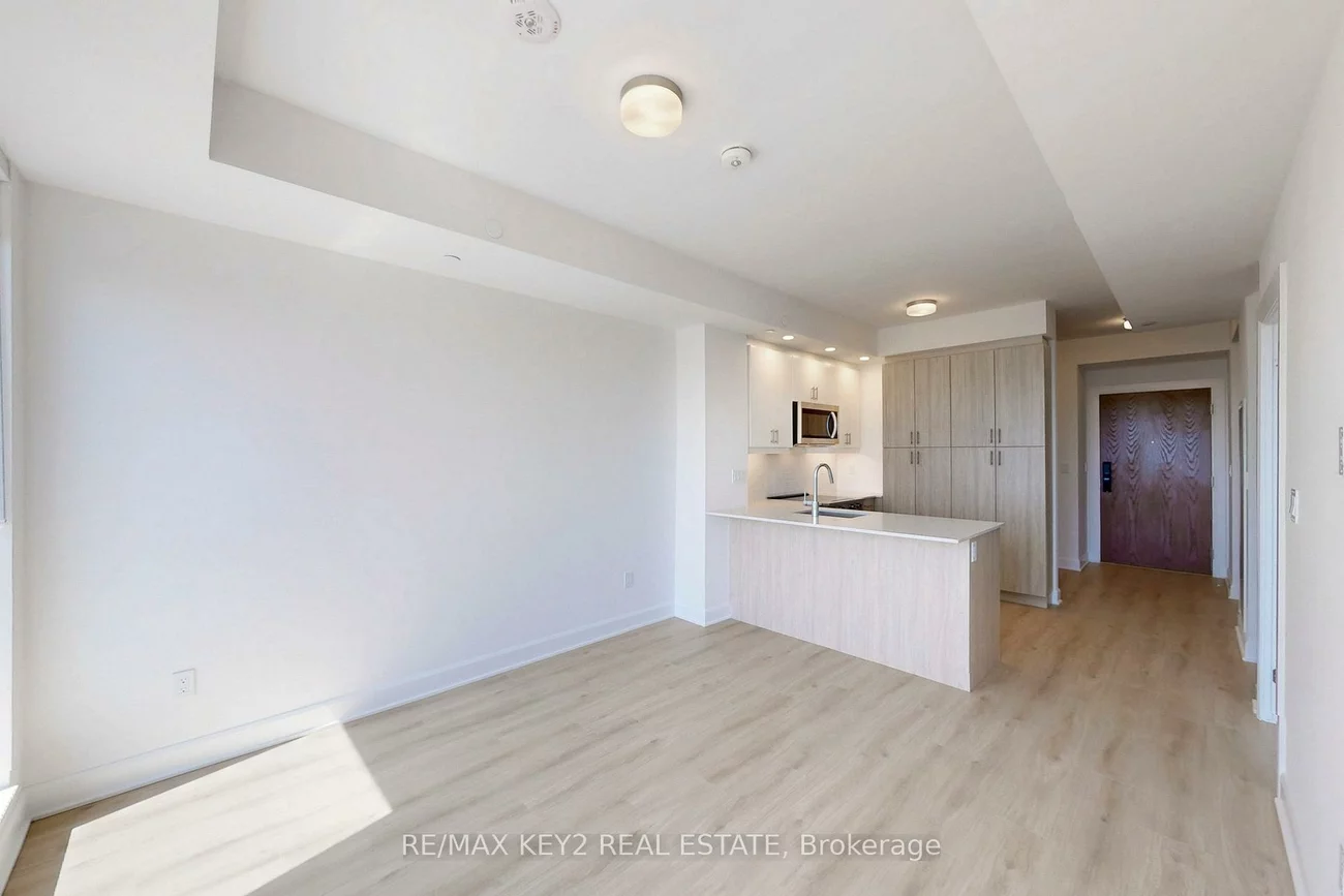3240, William Colston, 1010 - JM Joshua Meadows, Oakville
