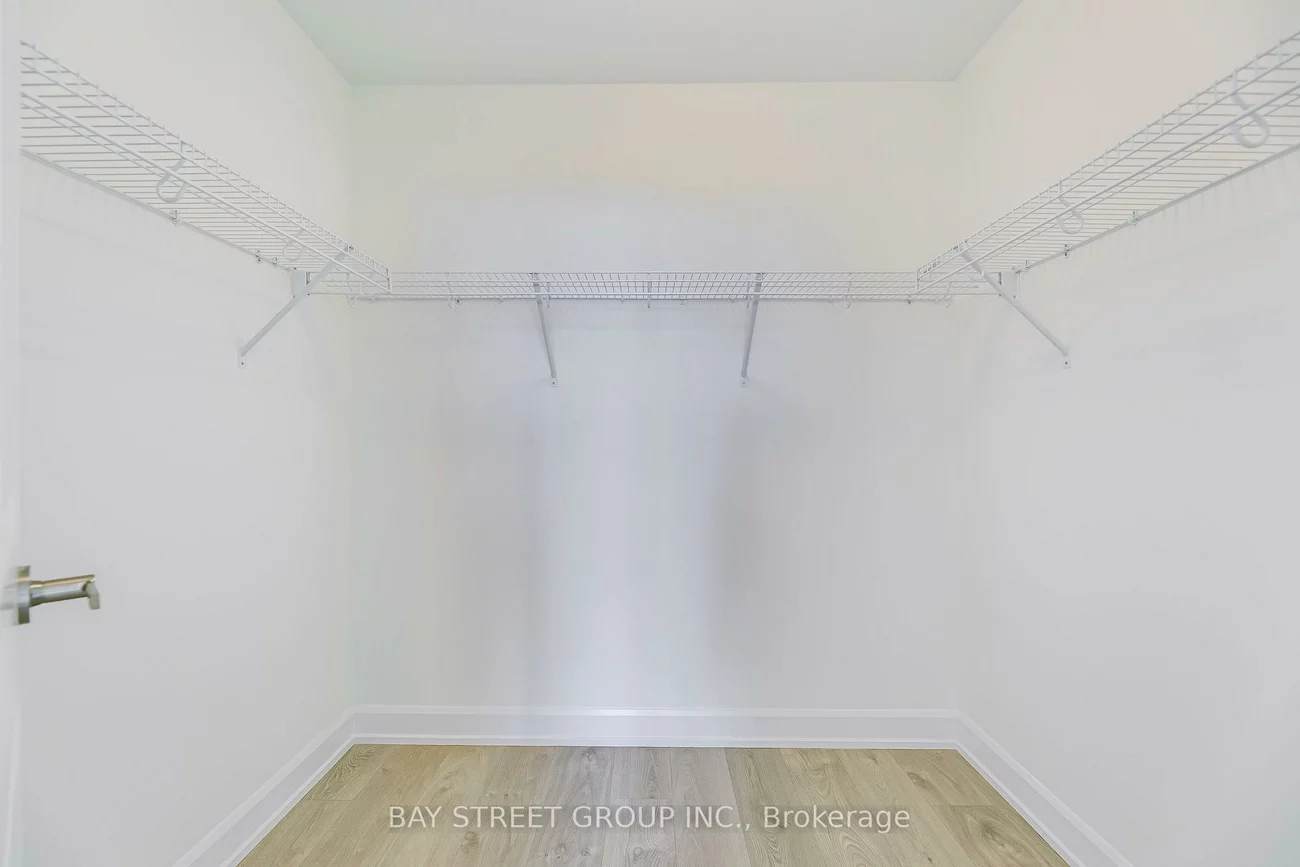 3200, William Coltson, 1010 - JM Joshua Meadows, Oakville