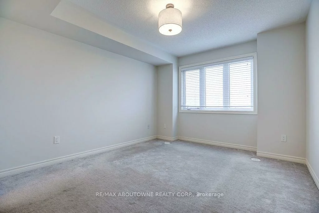 2420, Baronwood, 1019 - WM Westmount, Oakville