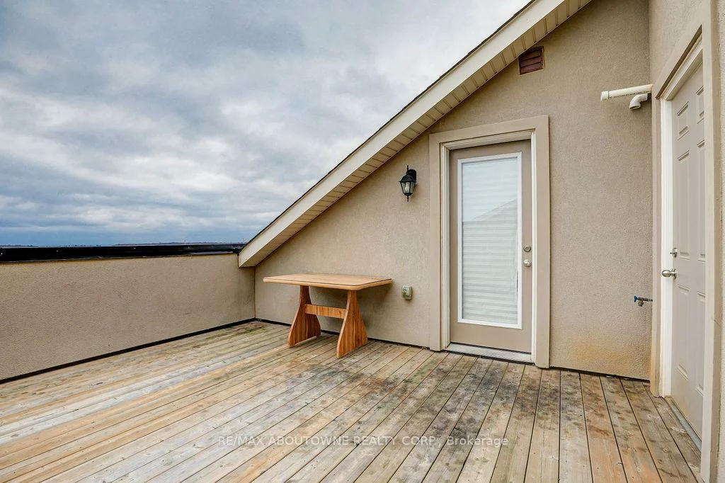 2420, Baronwood, 1019 - WM Westmount, Oakville