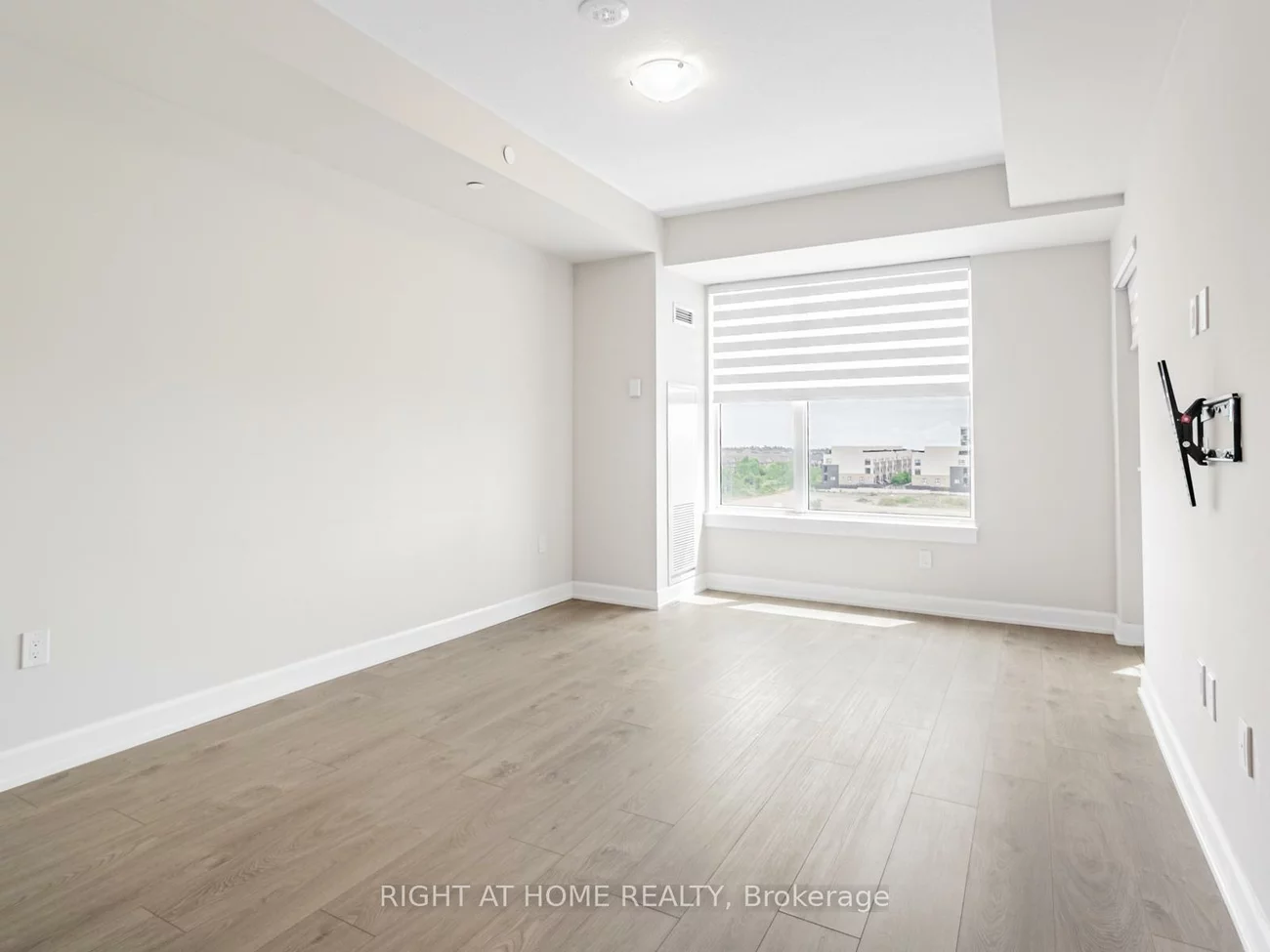 3200, William Coltson, 1040 - OA Rural Oakville, Oakville