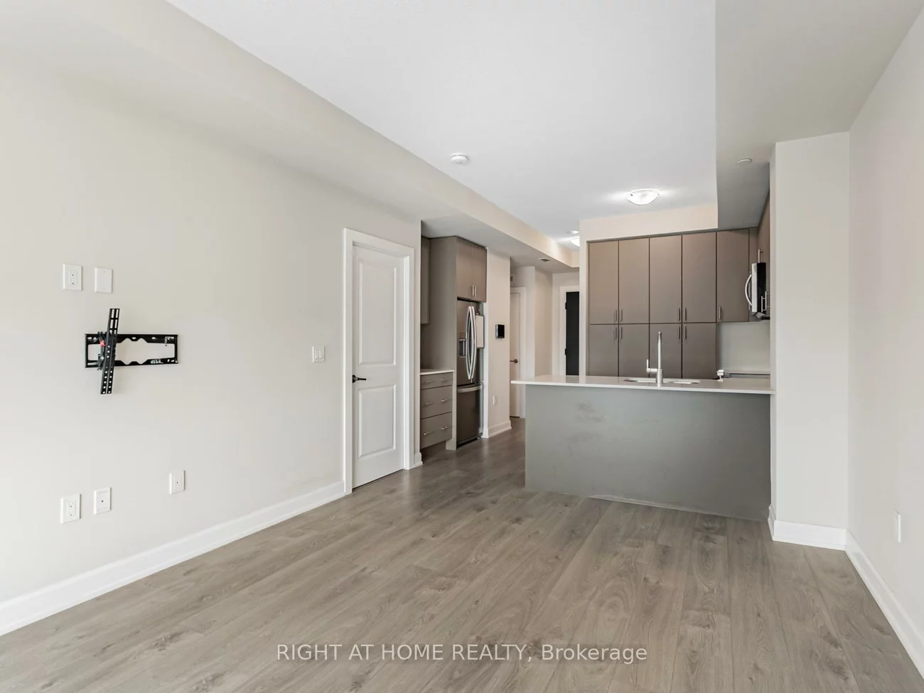 3200, William Coltson, 1040 - OA Rural Oakville, Oakville