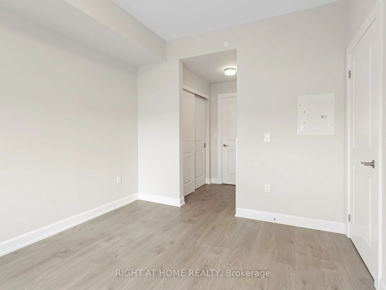 3200, William Coltson, 1040 - OA Rural Oakville, Oakville