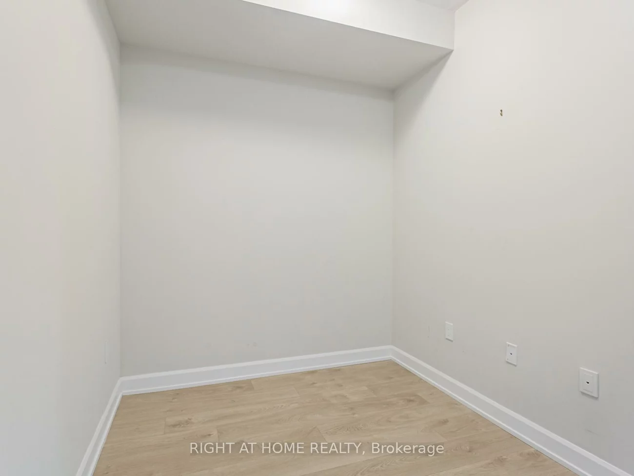 3200, William Coltson, 1040 - OA Rural Oakville, Oakville