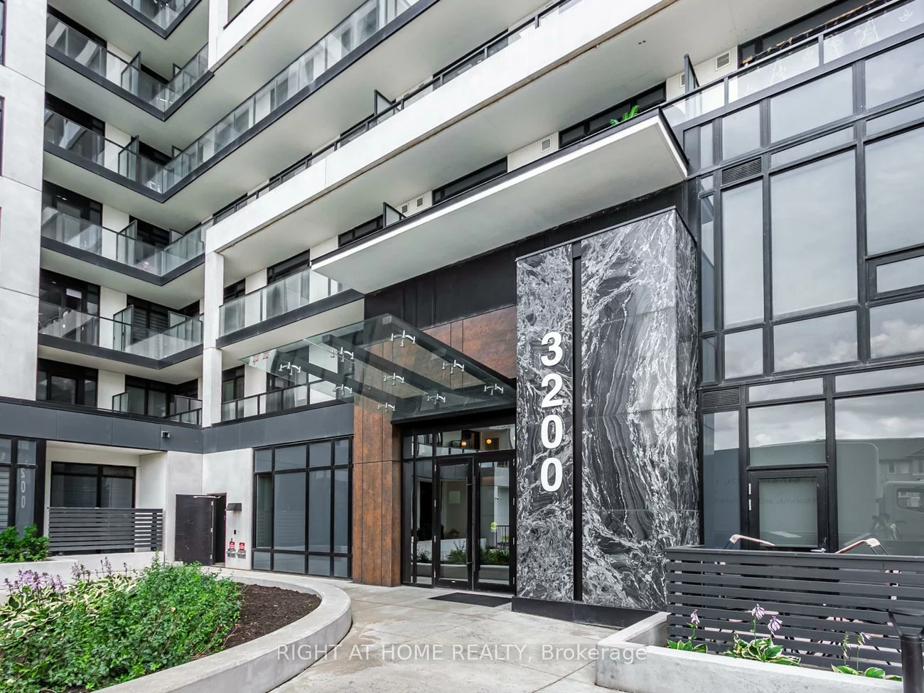 3200, William Coltson, 1040 - OA Rural Oakville, Oakville