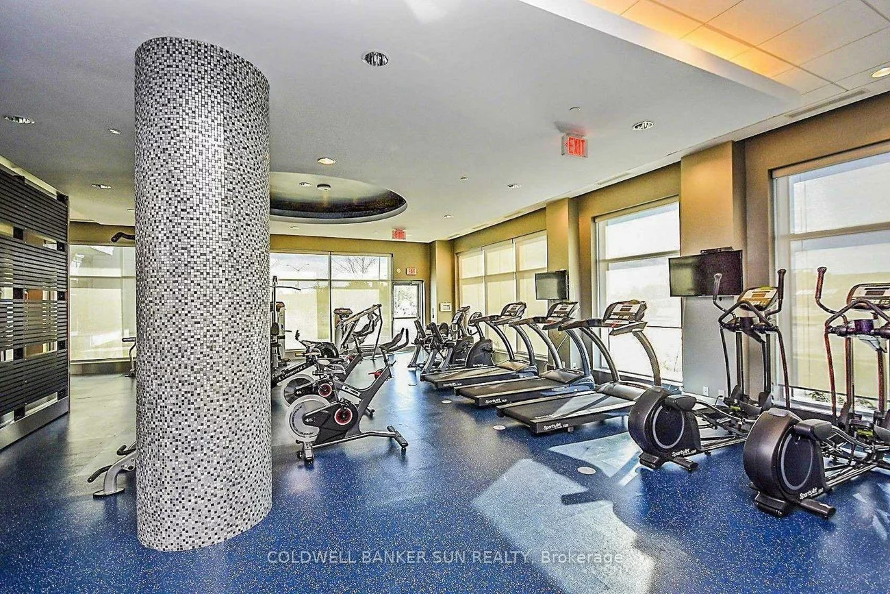 65, Speers, 1014 - QE Queen Elizabeth, Oakville