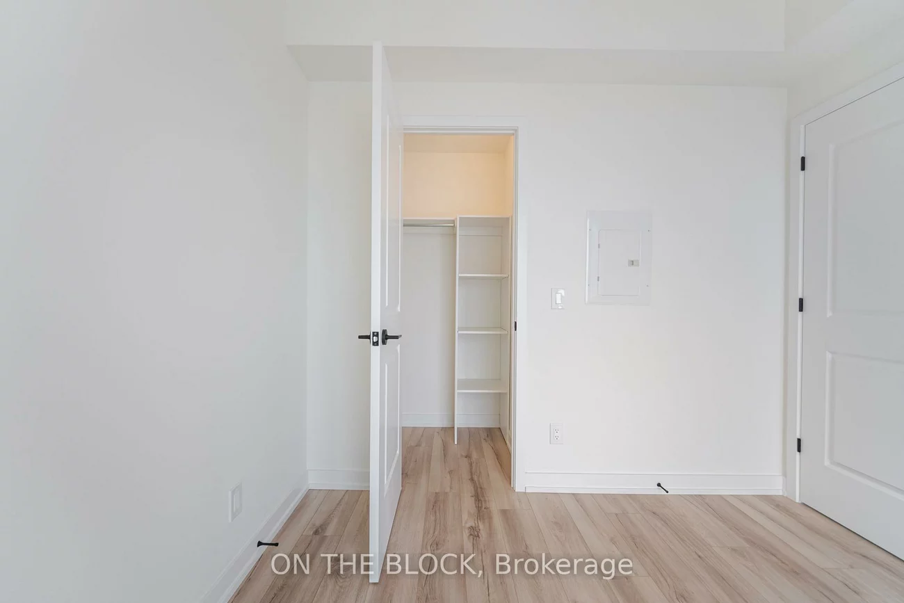 335, Wheat Boom, 1010 - JM Joshua Meadows, Oakville