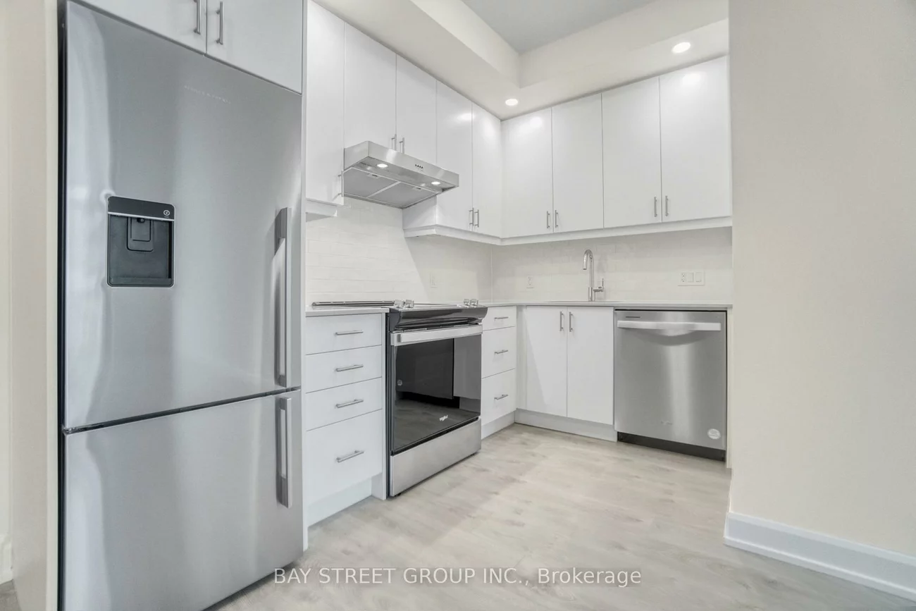 3220, William Coltson, 1010 - JM Joshua Meadows, Oakville