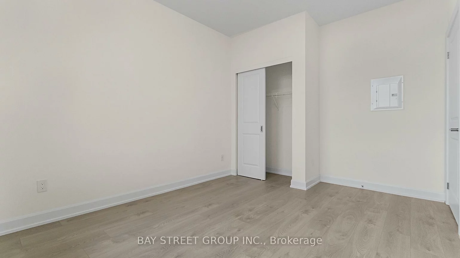 3220, William Coltson, 1010 - JM Joshua Meadows, Oakville