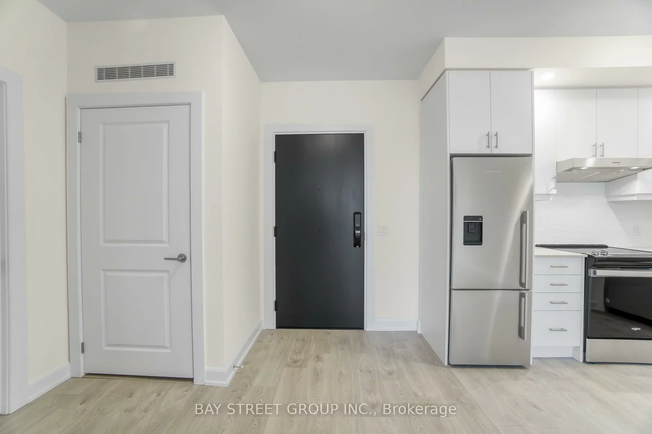 3220, William Coltson, 1010 - JM Joshua Meadows, Oakville
