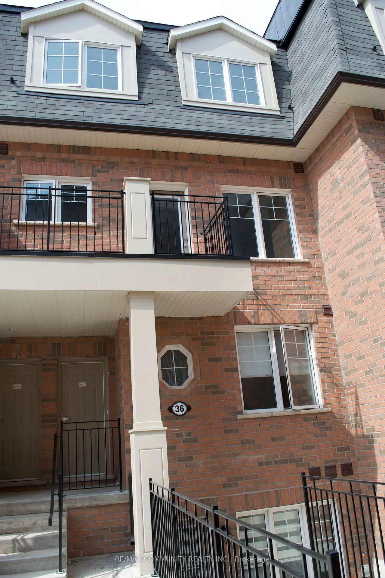 2420, Baronwood, 1019 - WM Westmount, Oakville
