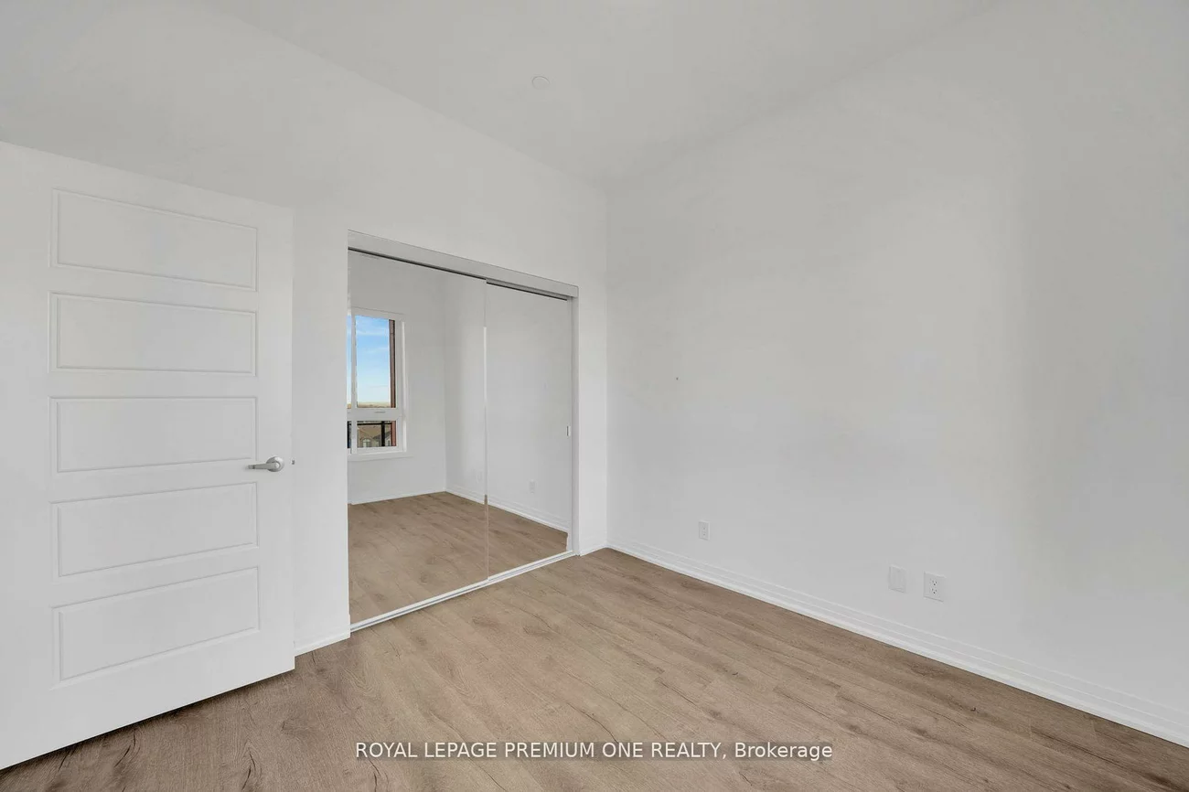 3265, Carding Mill, 1008 - GO Glenorchy, Oakville