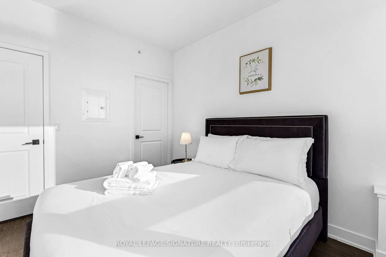 2489, Taunton Rd, 1015 - RO River Oaks, Oakville