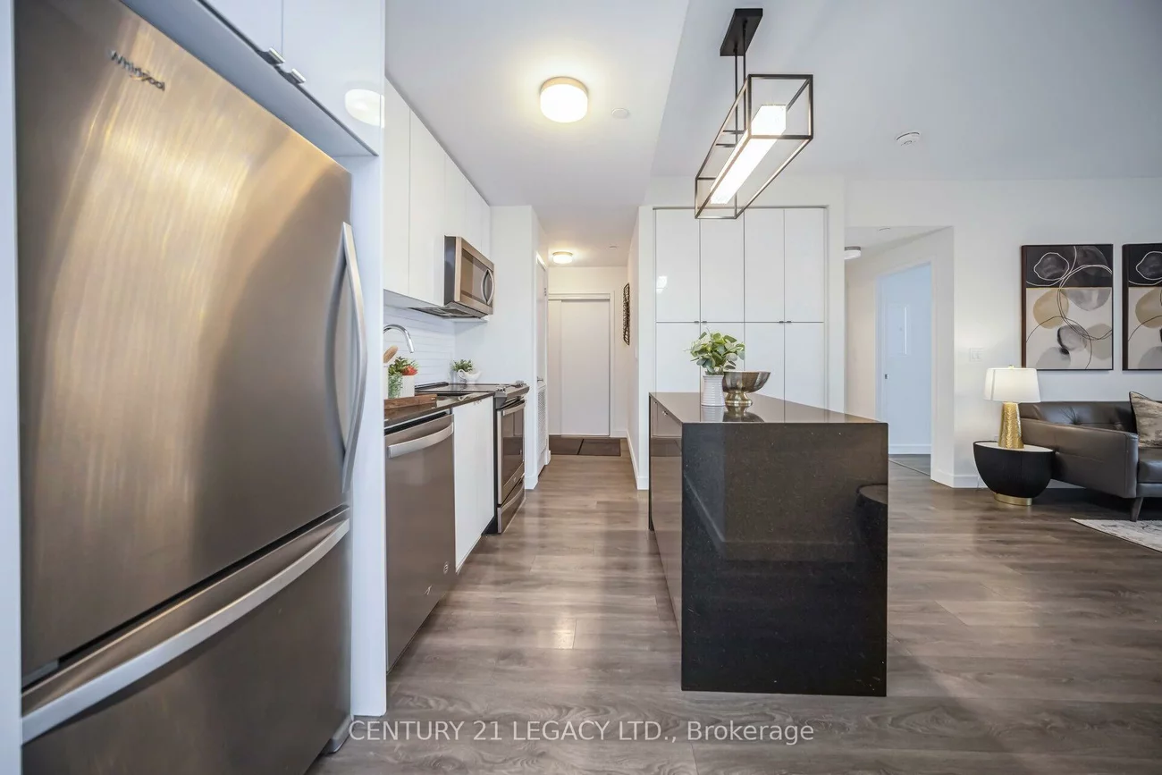 210, Sabina, 1008 - GO Glenorchy, Oakville