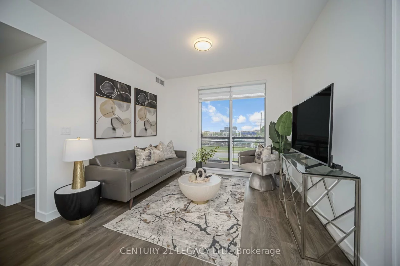 210, Sabina, 1008 - GO Glenorchy, Oakville