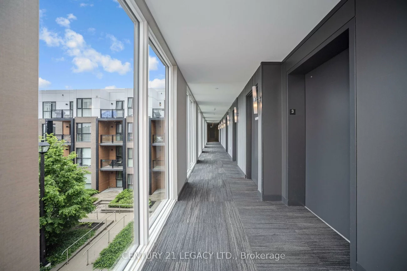 210, Sabina, 1008 - GO Glenorchy, Oakville