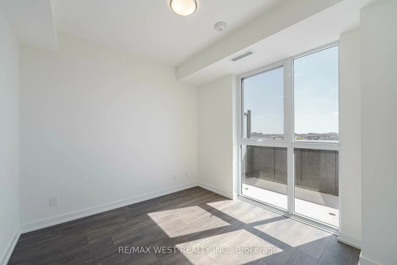 335, Wheat Boom, 1010 - JM Joshua Meadows, Oakville