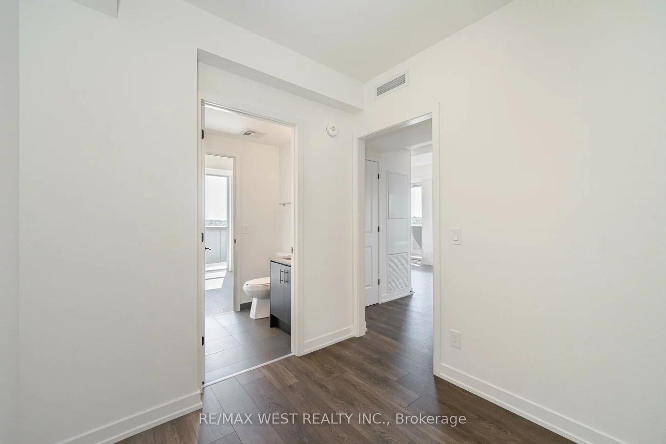 335, Wheat Boom, 1010 - JM Joshua Meadows, Oakville