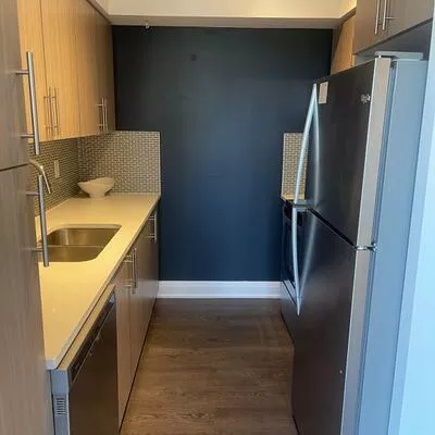 55, Speers, 1014 - QE Queen Elizabeth, Oakville