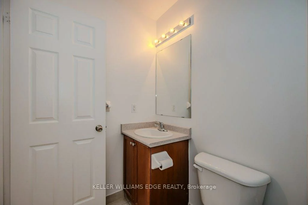 233, Duskywing, 1001 - BR Bronte, Oakville