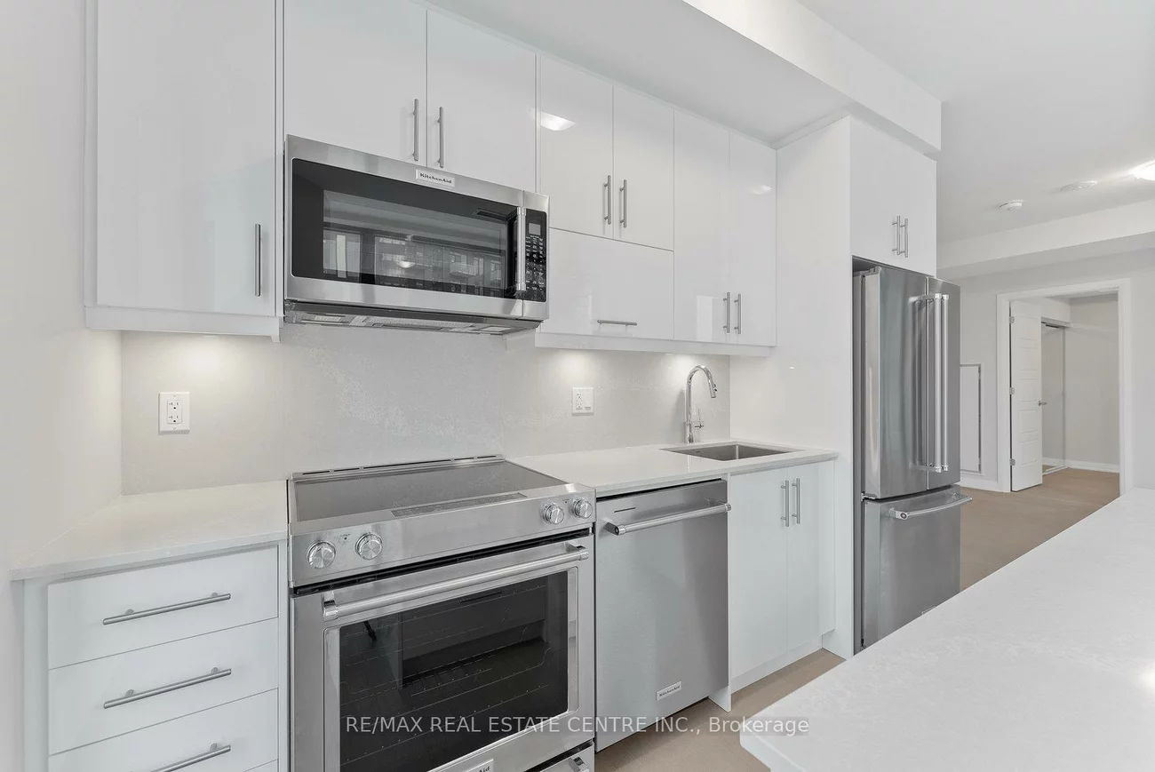 1415, Dundas, 1010 - JM Joshua Meadows, Oakville