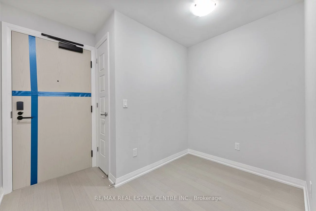 1415, Dundas, 1010 - JM Joshua Meadows, Oakville