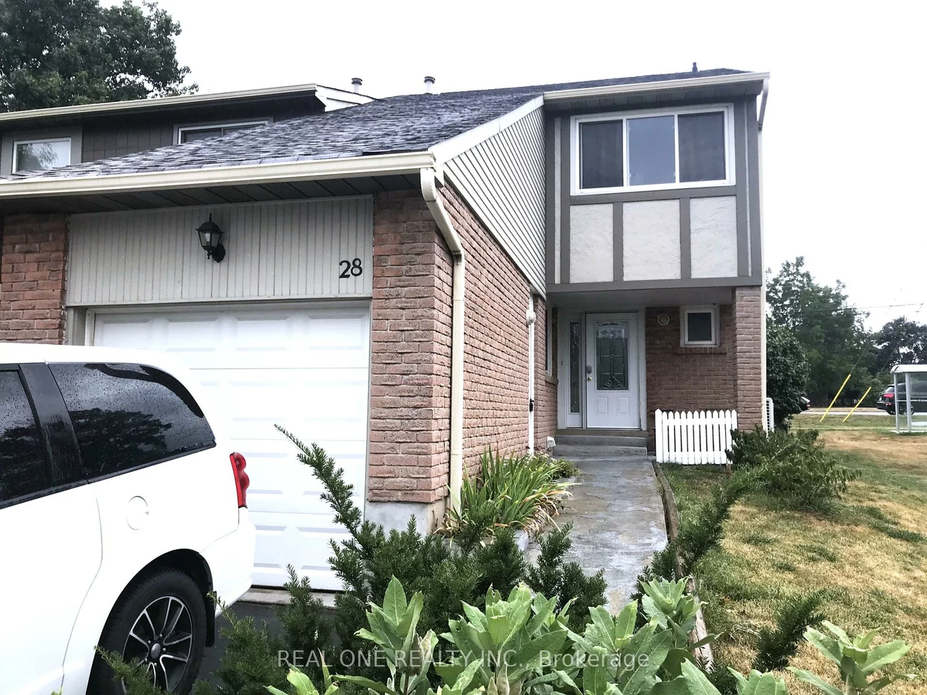 1580, Lancaster, 1005 - FA Falgarwood, Oakville