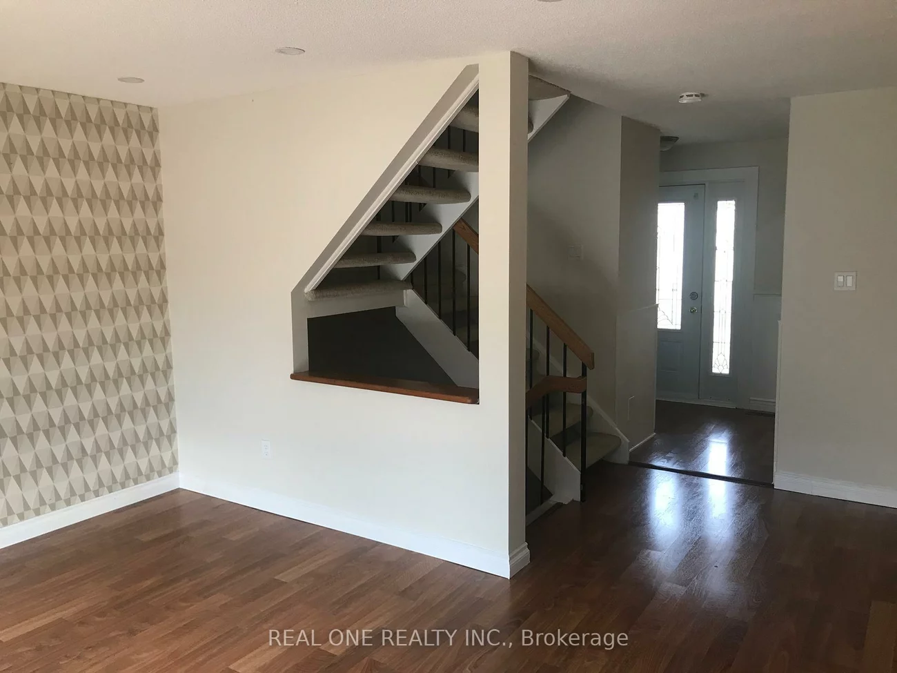 1580, Lancaster, 1005 - FA Falgarwood, Oakville