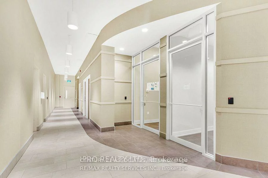 216, Oak Park, 1015 - RO River Oaks, Oakville