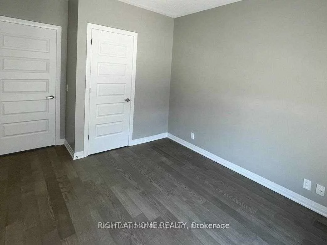102, Grovewood Common, 1008 - GO Glenorchy, Oakville