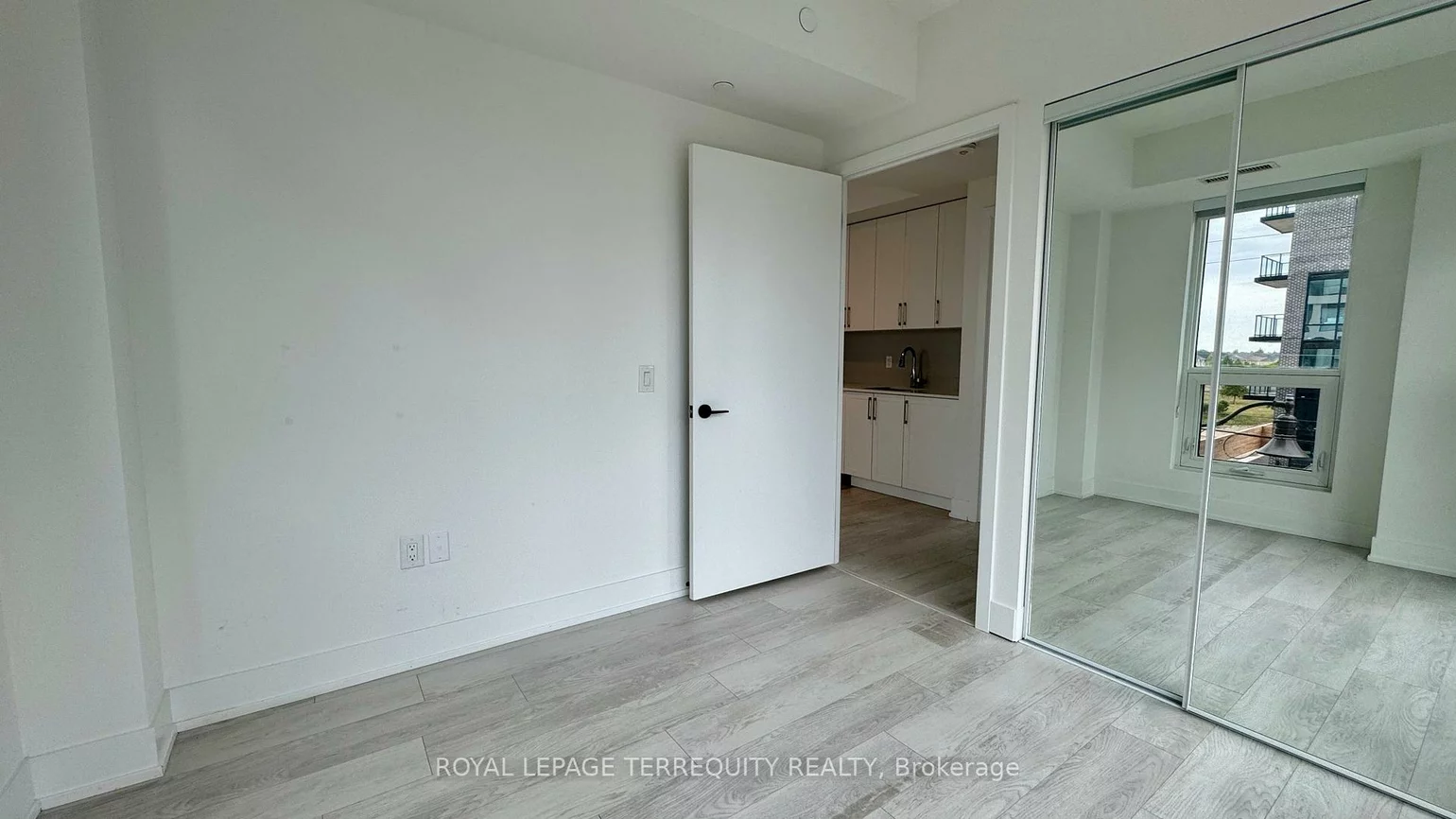 2450, Old Bronte, 1000 - BC Bronte Creek, Oakville