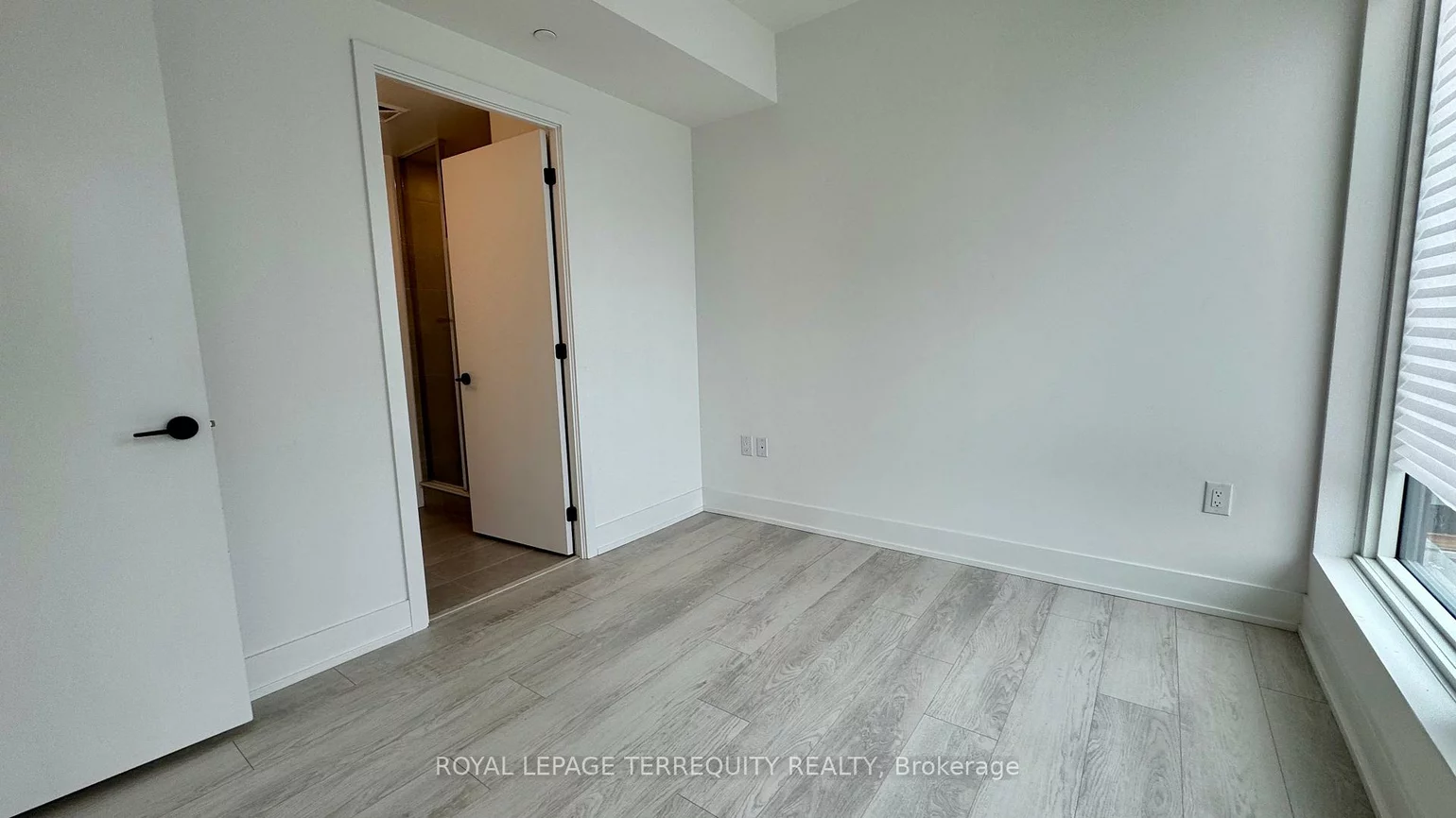 2450, Old Bronte, 1000 - BC Bronte Creek, Oakville