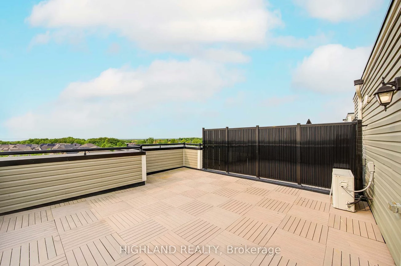 2199, Lillykin, 1015 - RO River Oaks, Oakville