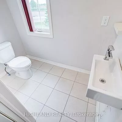 2199, Lillykin, 1015 - RO River Oaks, Oakville