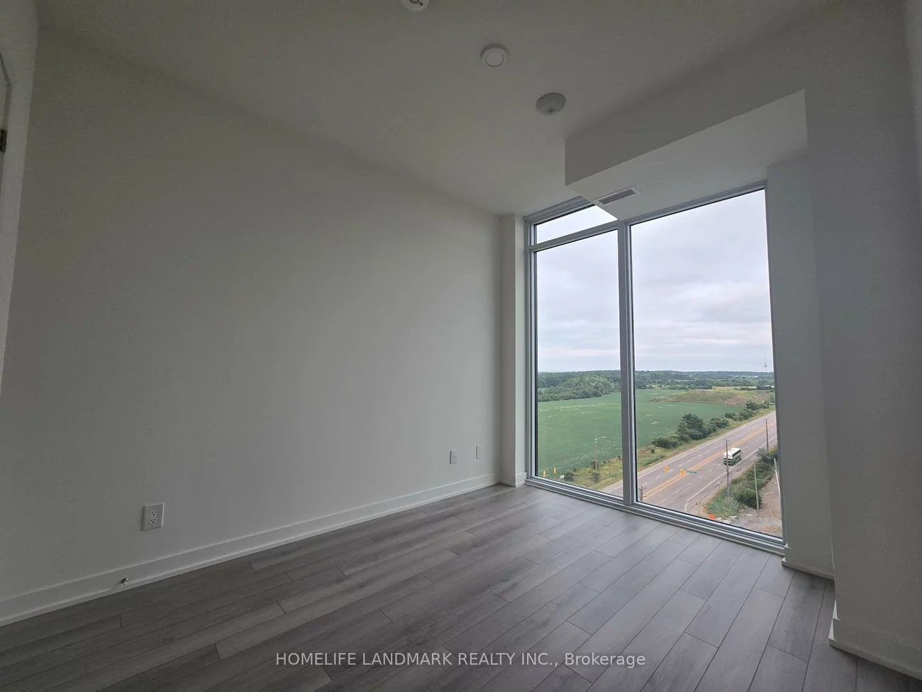 3079, trafalgar, 1010 - JM Joshua Meadows, Oakville