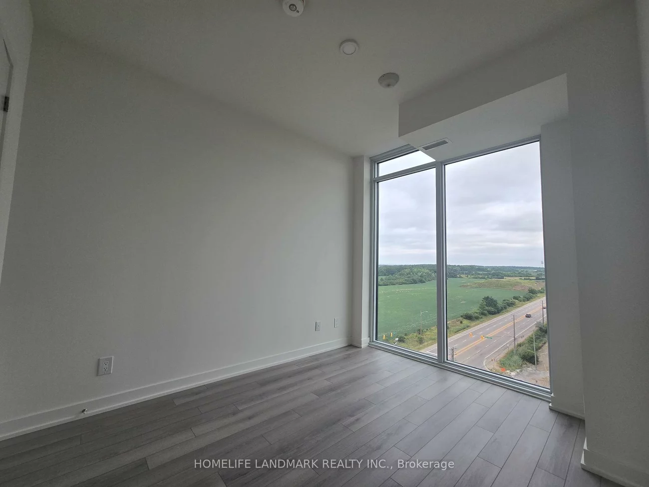 3079, trafalgar, 1010 - JM Joshua Meadows, Oakville