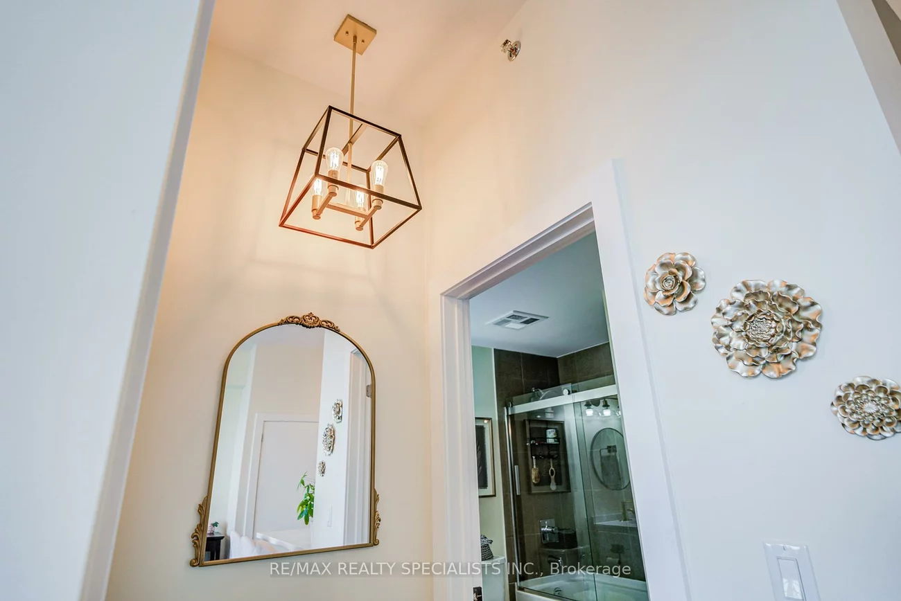 2486, Old Bronte, 1019 - WM Westmount, Oakville