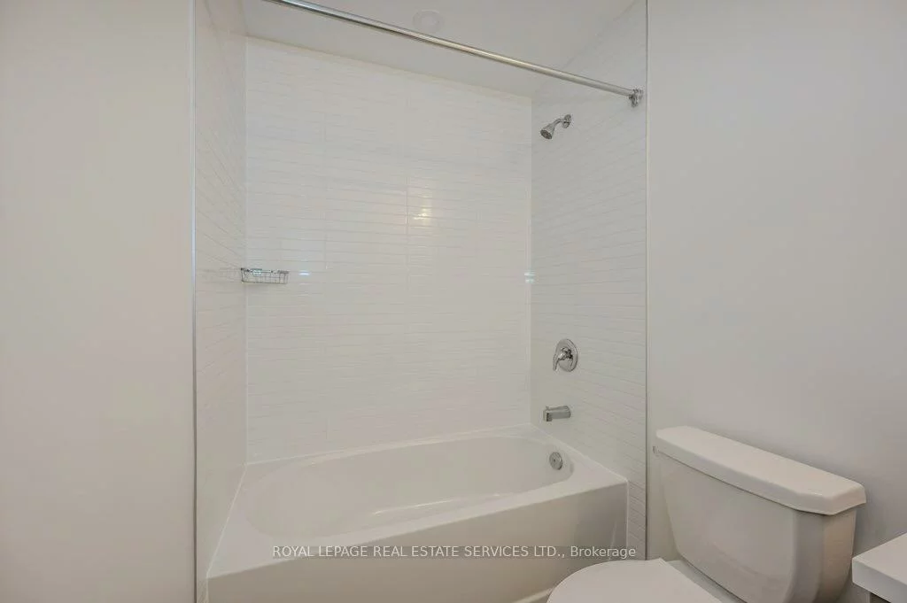 3220, William Coltson, 1010 - JM Joshua Meadows, Oakville