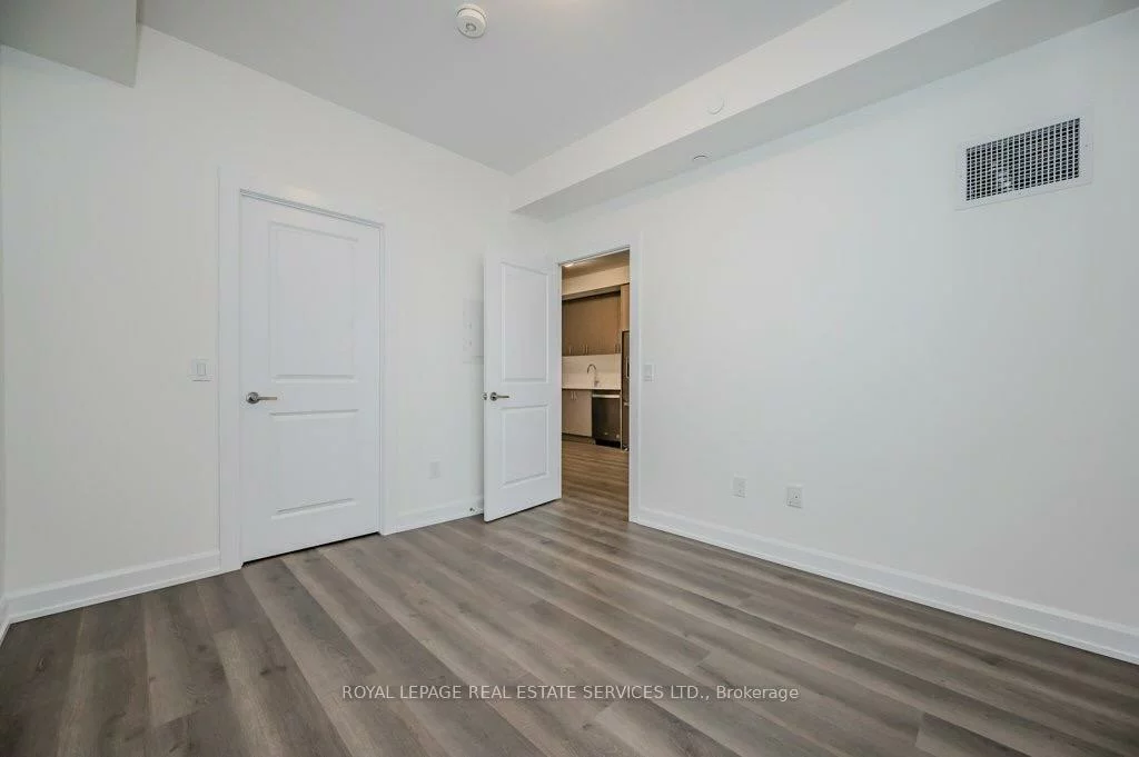 3220, William Coltson, 1010 - JM Joshua Meadows, Oakville