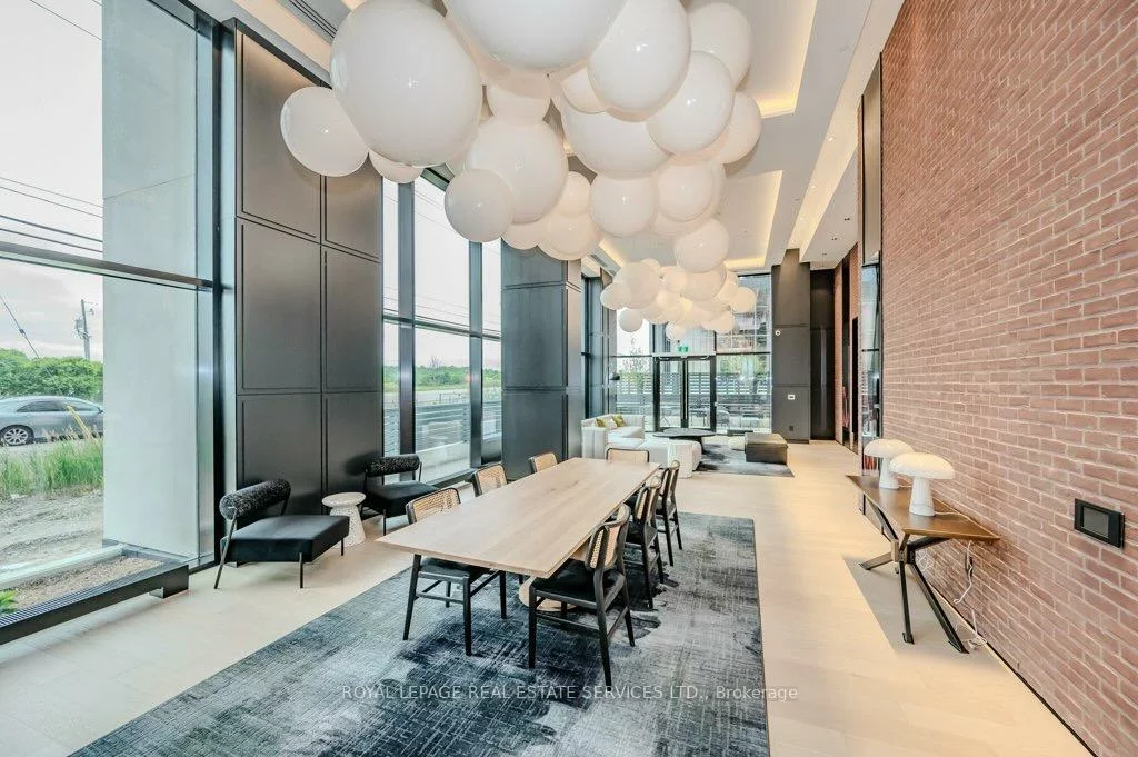 3220, William Coltson, 1010 - JM Joshua Meadows, Oakville