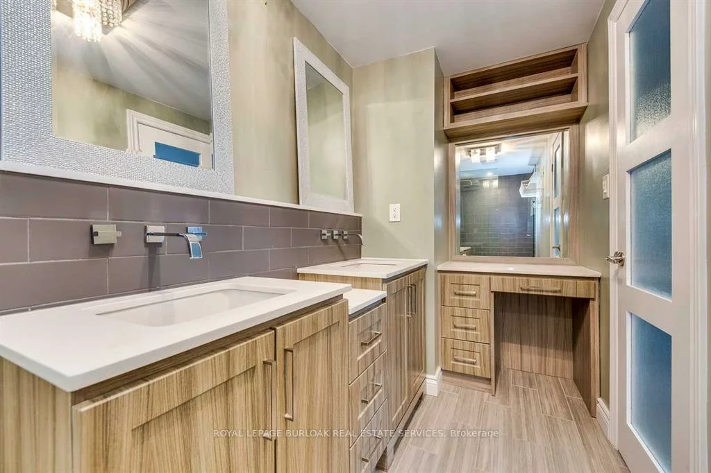 2272, Mowat, 1015 - RO River Oaks, Oakville