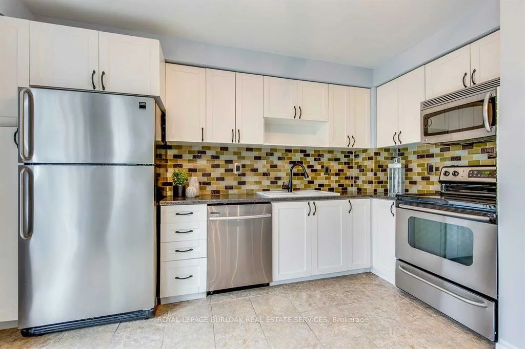 2272, Mowat, 1015 - RO River Oaks, Oakville