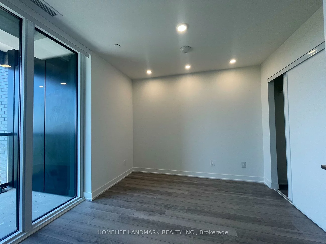 3079, Trafalgar, 1010 - JM Joshua Meadows, Oakville
