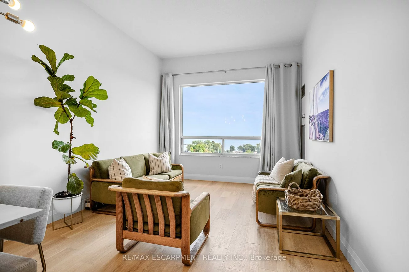 2511, Lakeshore, 1001 - BR Bronte, Oakville
