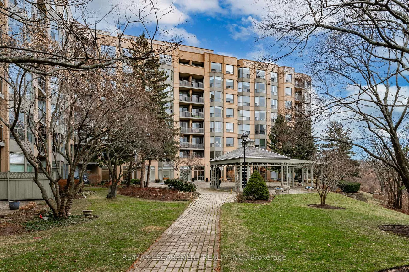 2511, Lakeshore, 1001 - BR Bronte, Oakville
