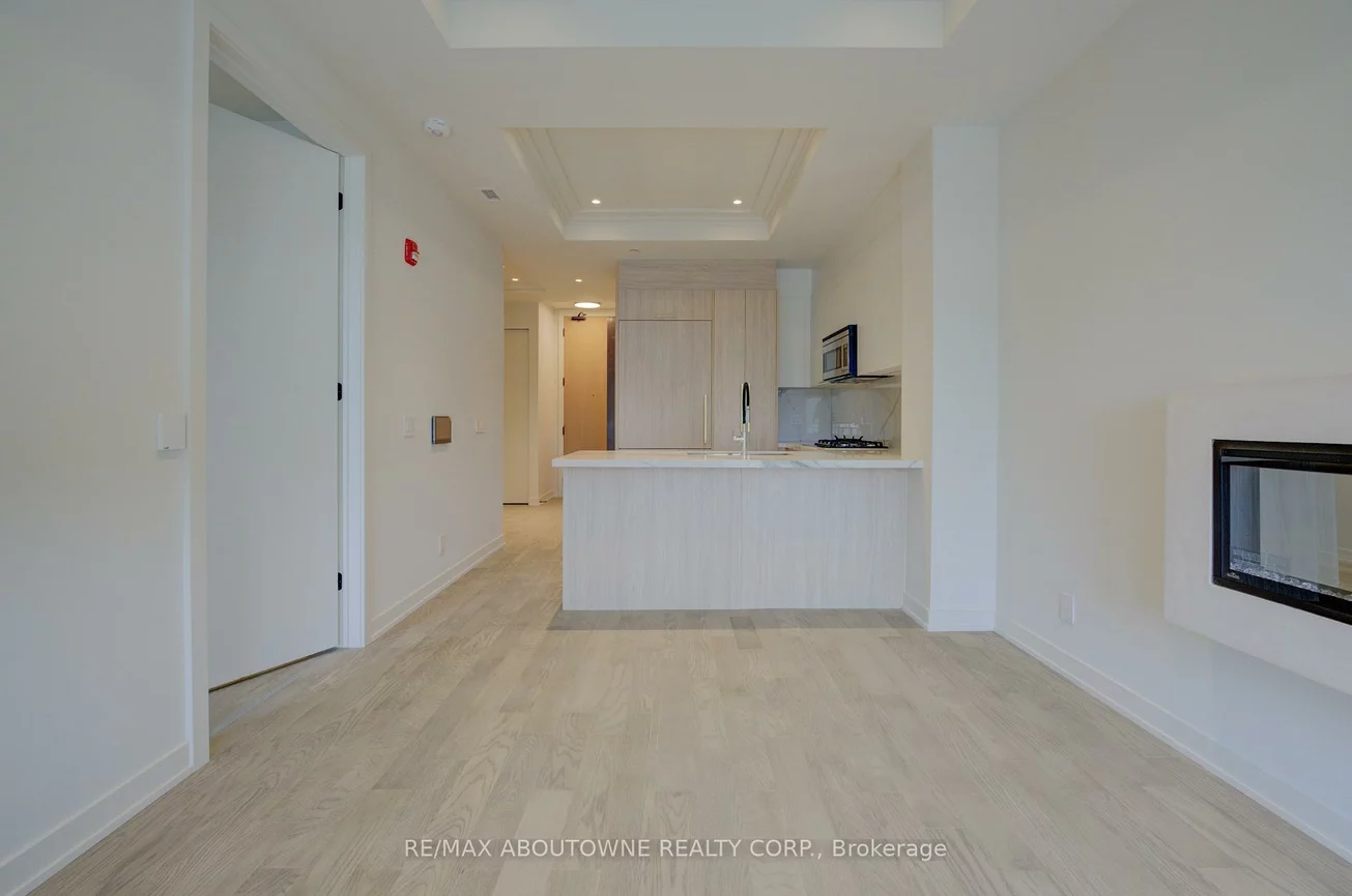 123, MAURICE, 1002 - CO Central, Oakville